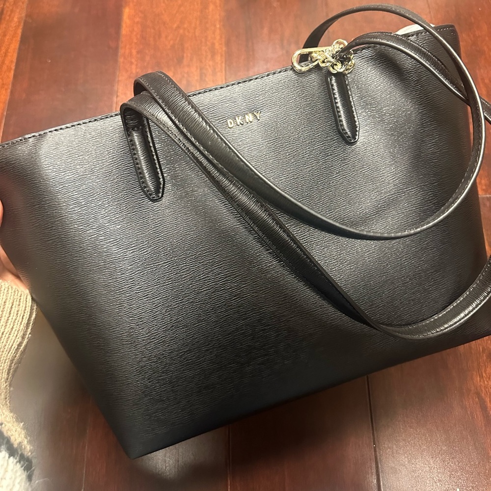 never been used black DKNY Medium Zipper Tote Bag with gold tones